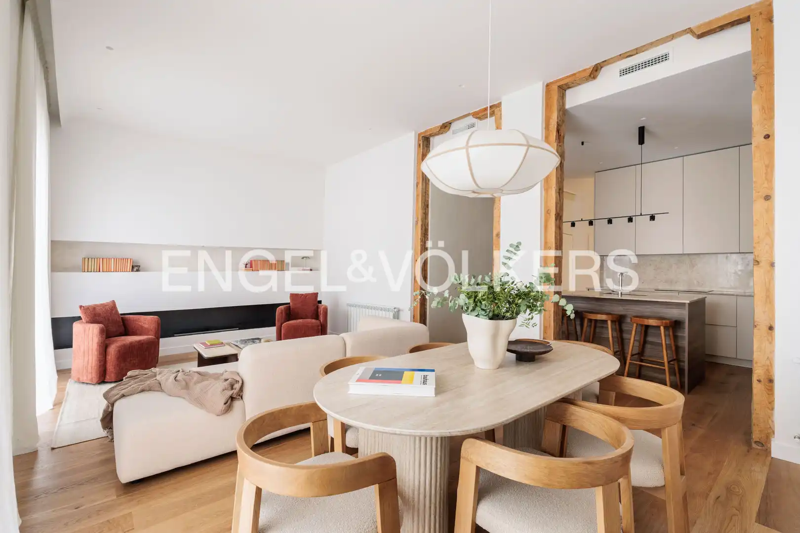 Piso en venta en Calle de la Madera, Universidad - Malasaña