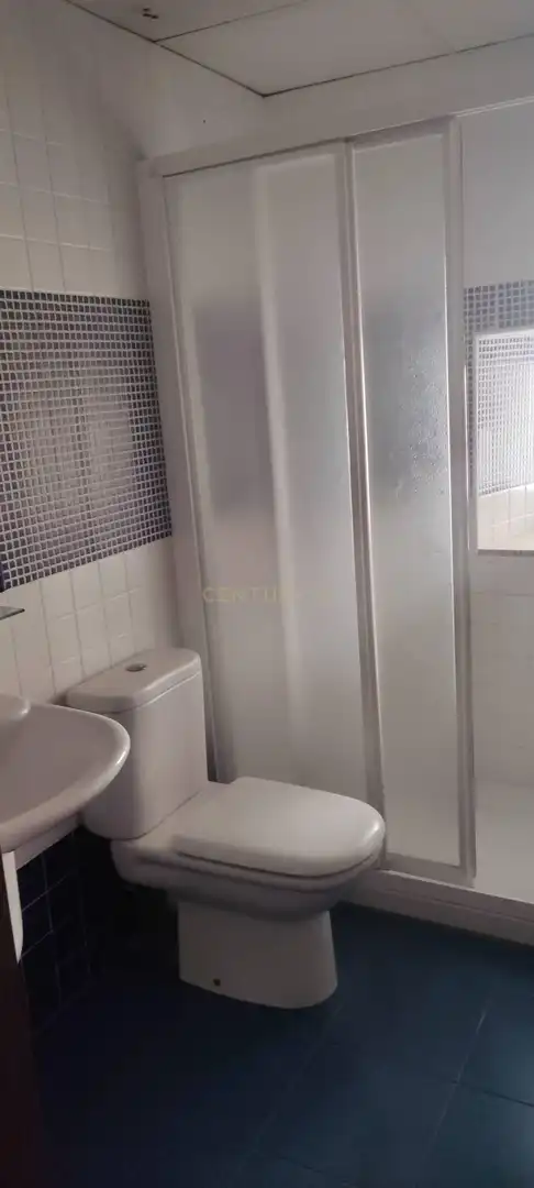 Bathroom of Houses for sale in Baños de Montemayor  with Air Conditioner, Balcony and Alarm