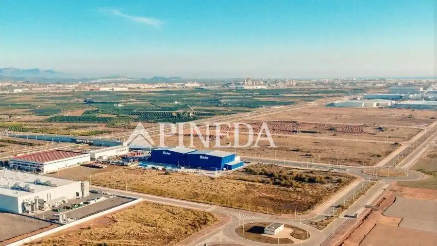 Terreno industriale in vendita a Avenida Camí de la Mar, imagen 2