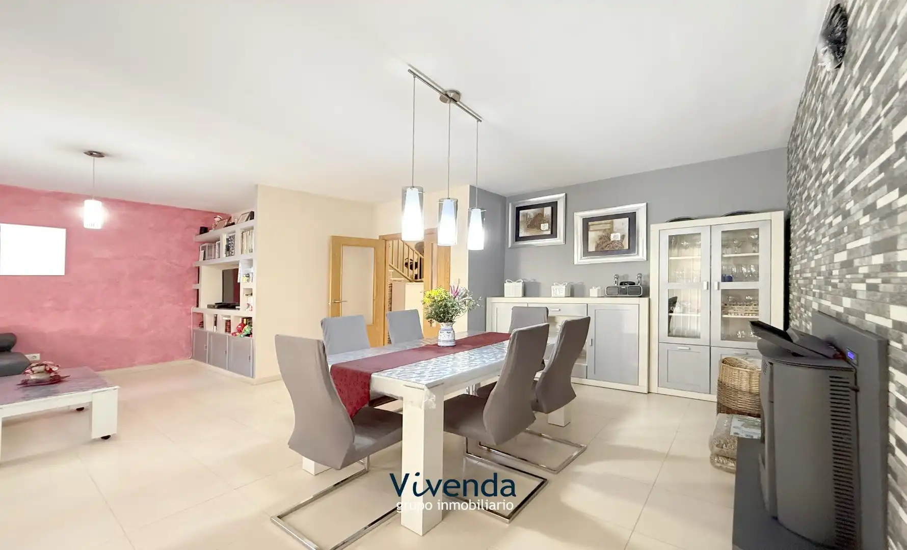 Comedor de Casa adosada en venta en Cedillo del Condado con Calefacción, Terraza y Trastero