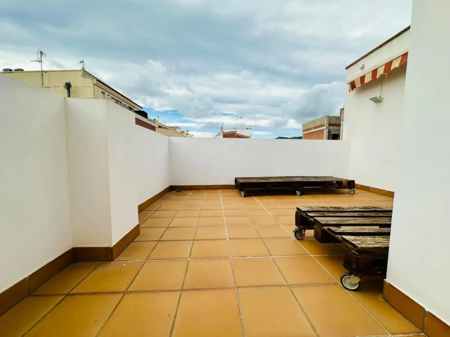 Terrace of Houses for sale in Alcanar  with Air Conditioner, Private garden and Parquet flooring