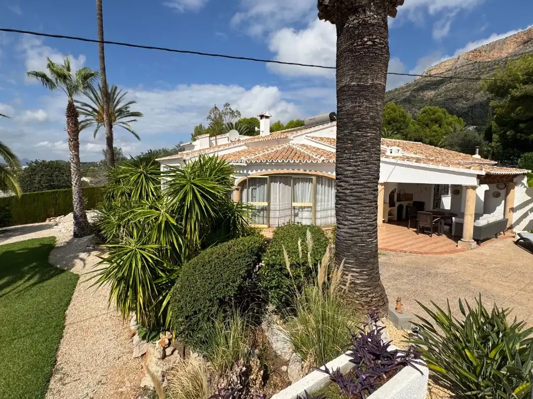 Vista exterior de Casa o chalet en venta en Montgó - Ermita
