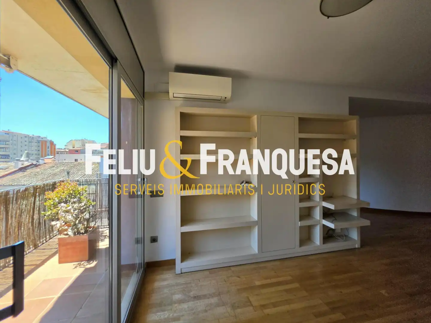 Attic for sale in Sant Cugat del Vallès  with Heating, Terrace and Oven
