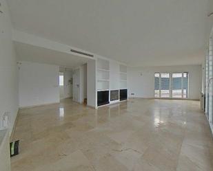 Sala d'estar de Casa adosada en venda en Aranjuez amb Terrassa