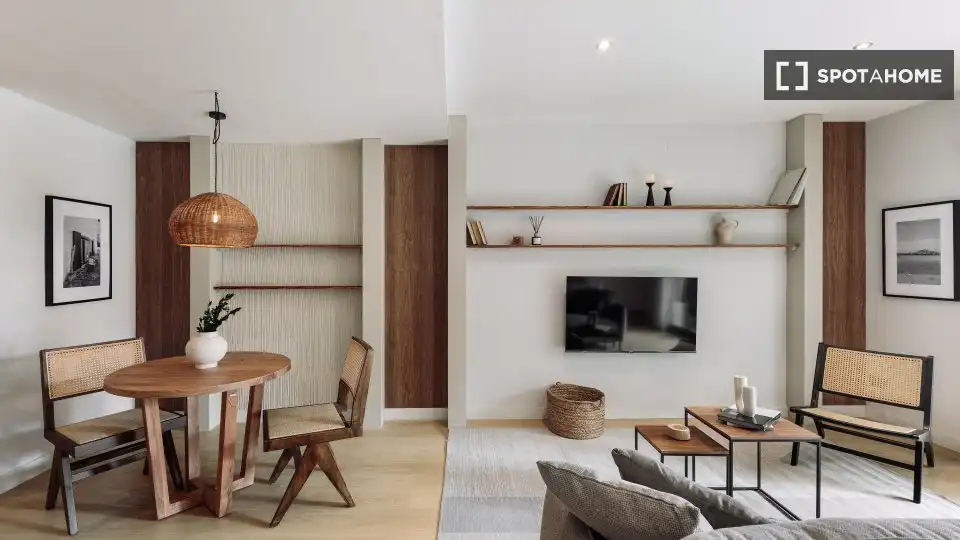 Sala d'estar de Apartament per a compartir en Barcelona amb Aire condicionat, Terrassa i Moblat