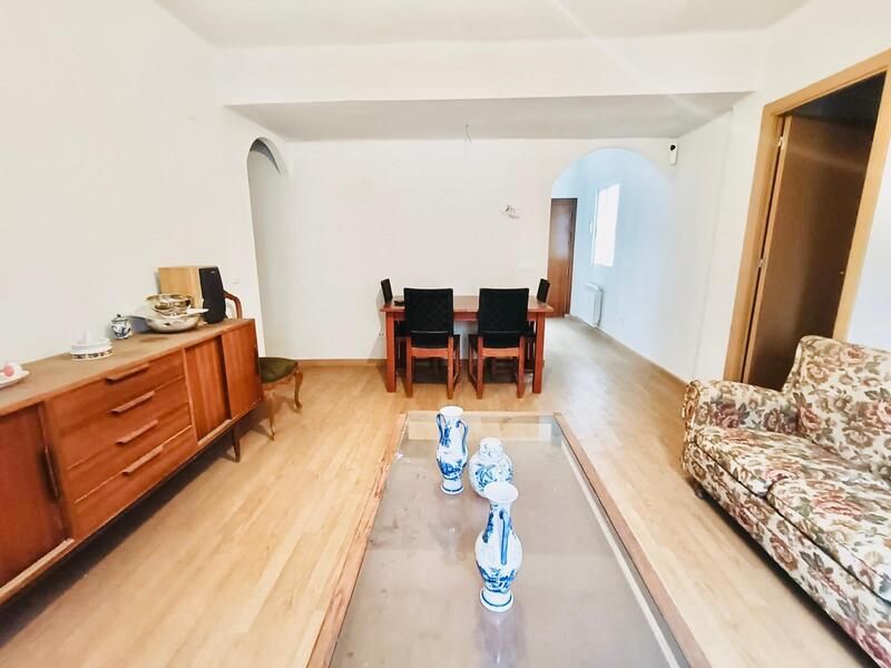 Piso en venta en  Madrid Capital con Calefacción
