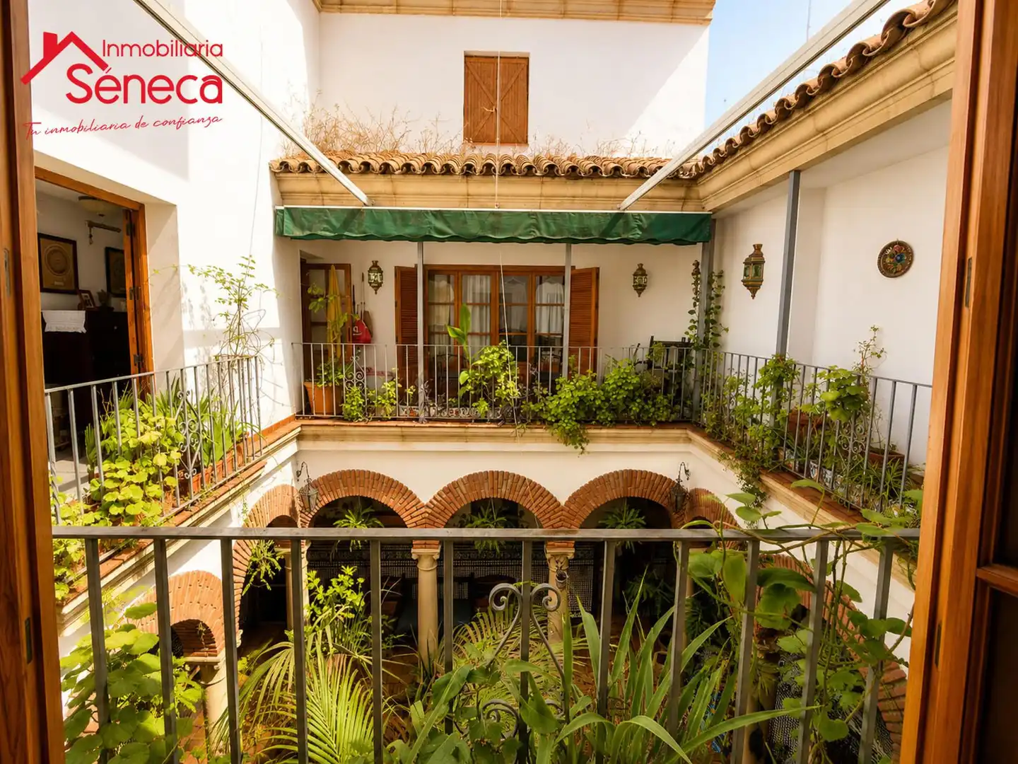 Terrassa de Casa o xalet en venda en Córdoba amb Traster i Piscina