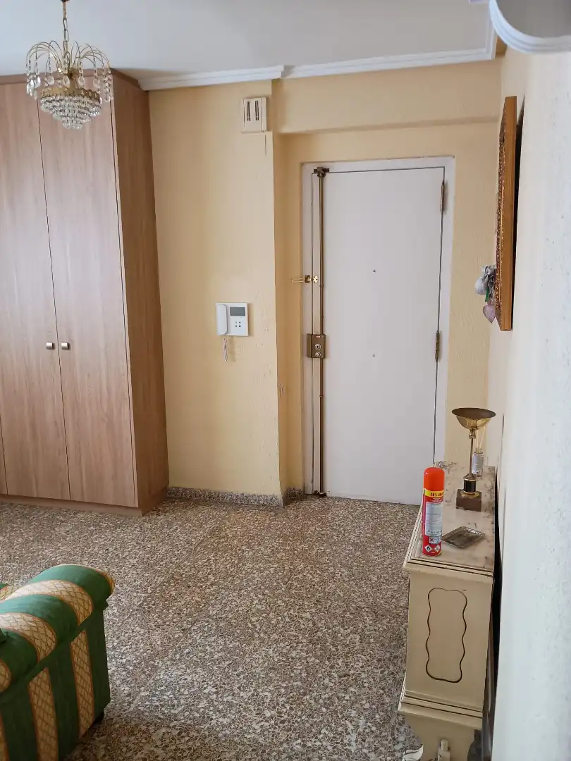 Piso en venta en Valencia con Aire acondicionado y Amueblado