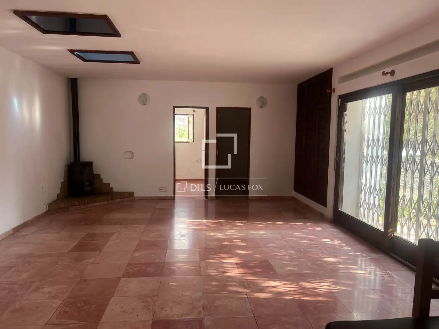 Finca rústica en venda en Sant Joan de Labritja amb Balcó