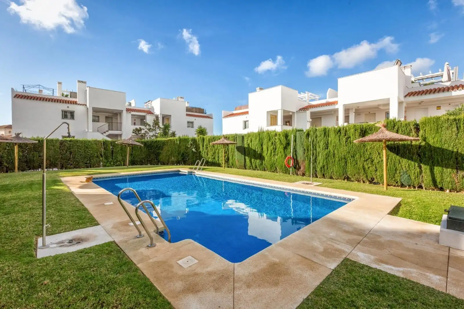 Piso con piscina en venta en DIAMANTE DE RIVIERA