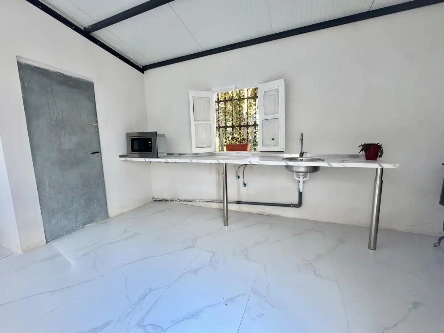 Küche von Country house zum Verkauf in Orihuela mit Heizung, Privatgarten und Abstellraum
