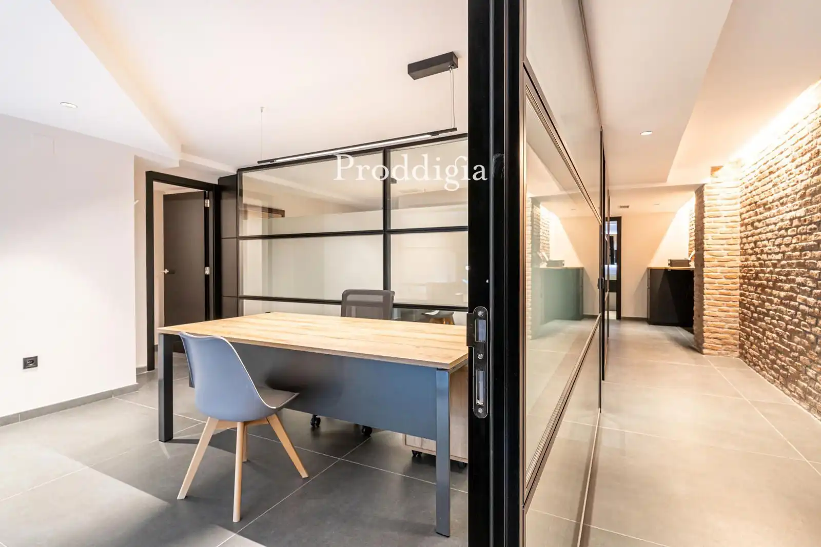 Commercial properties for rent in Córcega, Dreta de l'Eixample