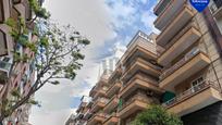 Exterior view of Flat for sale in  Madrid Capital  with Air Conditioner, Heating and Parquet flooring