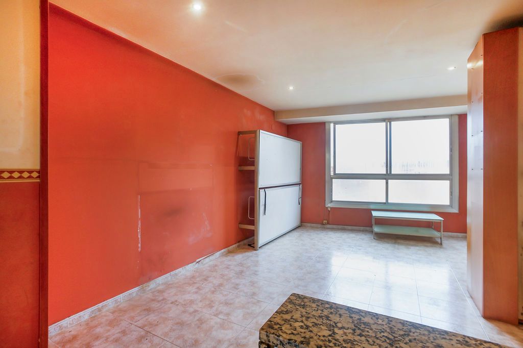 Kitchen of Study for sale in  Barcelona Capital