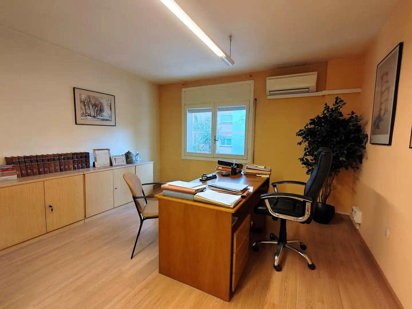 Office for sale in Tarragona  with Heating and Furnished