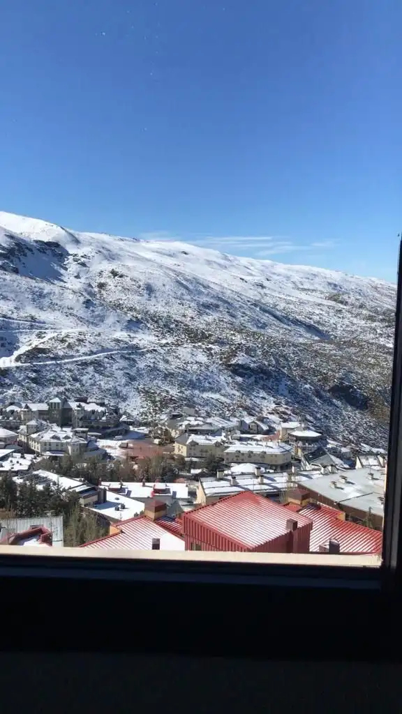 Vista exterior de Piso en venta en Sierra Nevada con Calefacción, Amueblado y Microondas