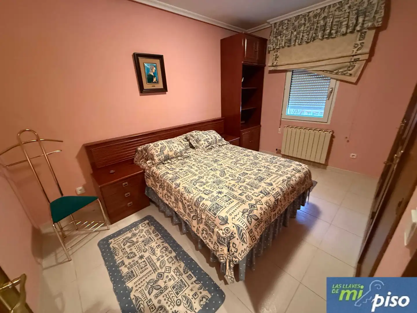Dormitori de Casa o xalet en venda en Santovenia de Pisuerga amb Calefacció, Jardí privat i Parquet