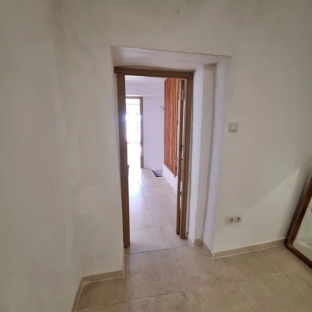 Duplexes for sale in Sax
