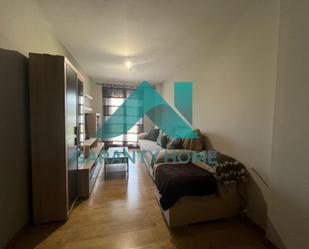 Exterior view of Flat to rent in Cáceres Capital  with Air Conditioner, Heating and Terrace