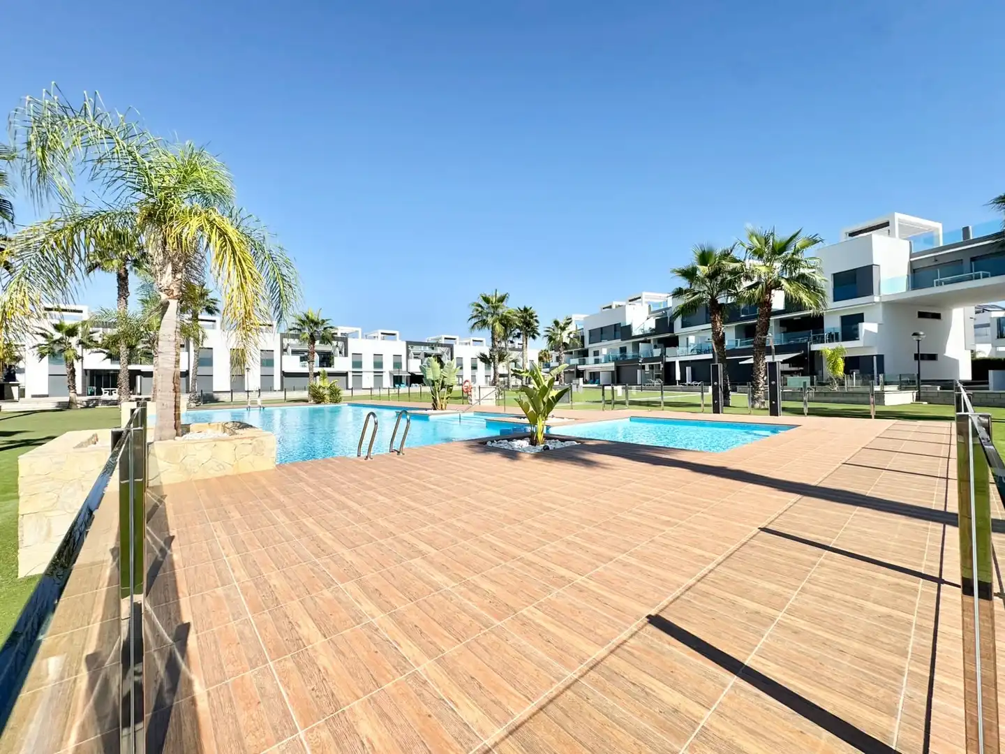 Penthouse with pool to rent in El Raso, imagen 41