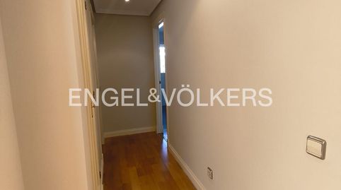 Foto 5 de Piso de alquiler en Salvador, Madrid Capital