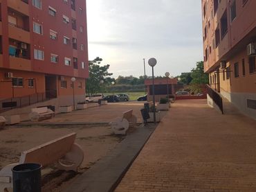 Pis amb jardí en venda a Calle LLIBERTAT 2