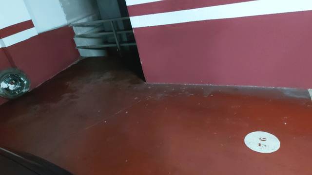 Garaje en Venta en Carrer del Rosselló, 10 en La Torrassa