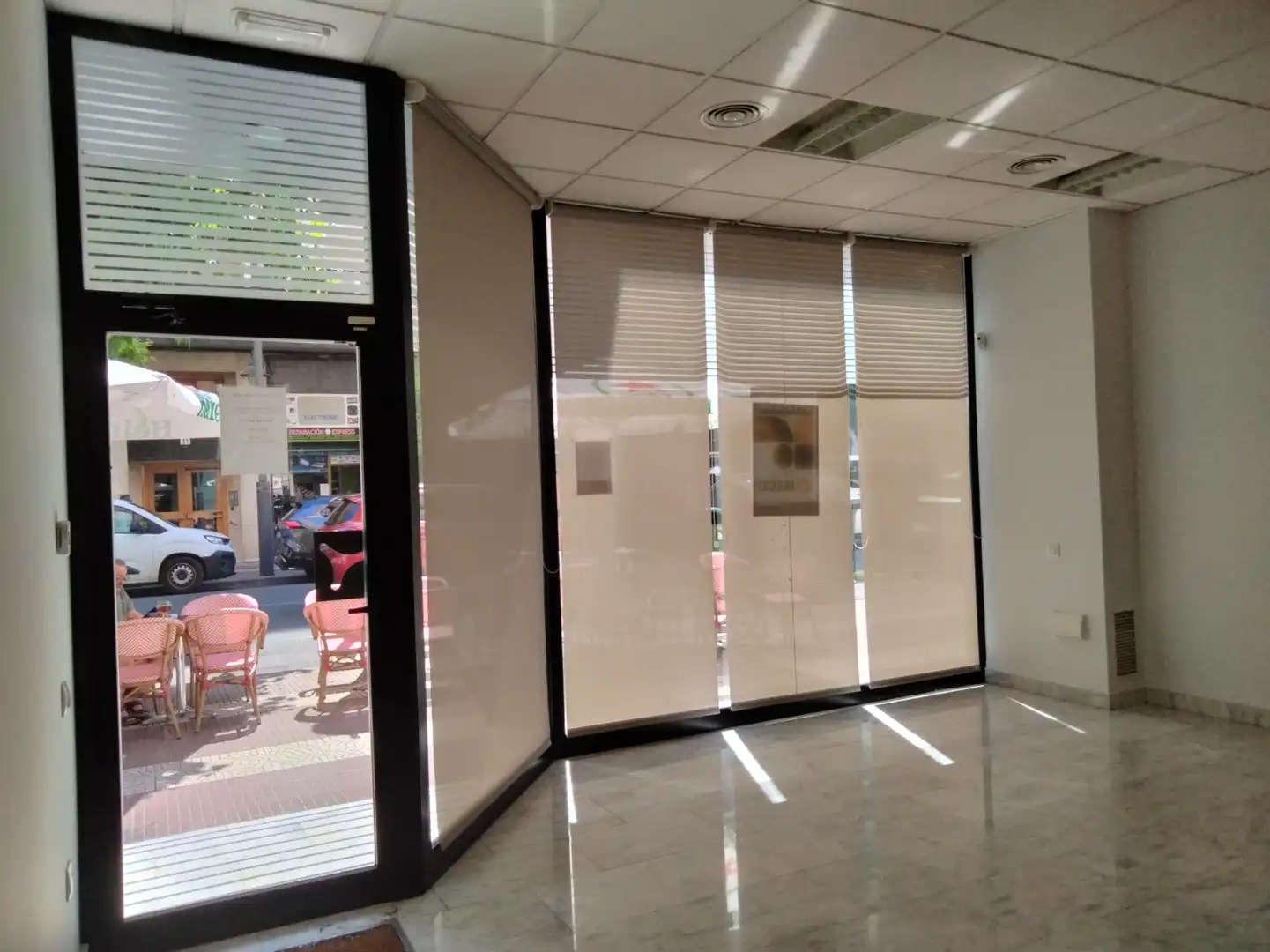 Business premises to rent in Logroño - Republica Argentina, imagen 2