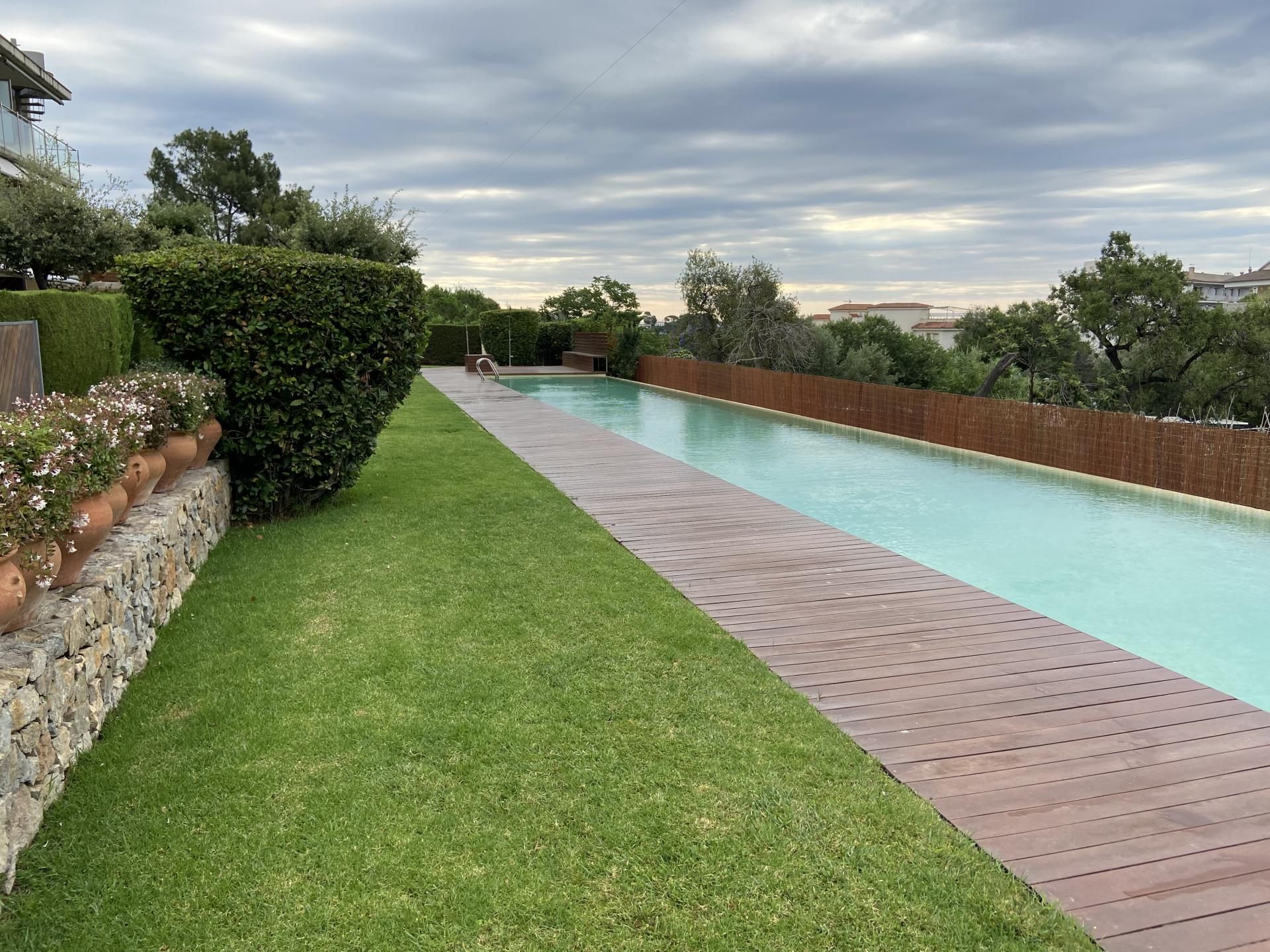 Piscina de Apartament en venda en Sant Feliu de Guíxols amb Calefacció i Jardí privat