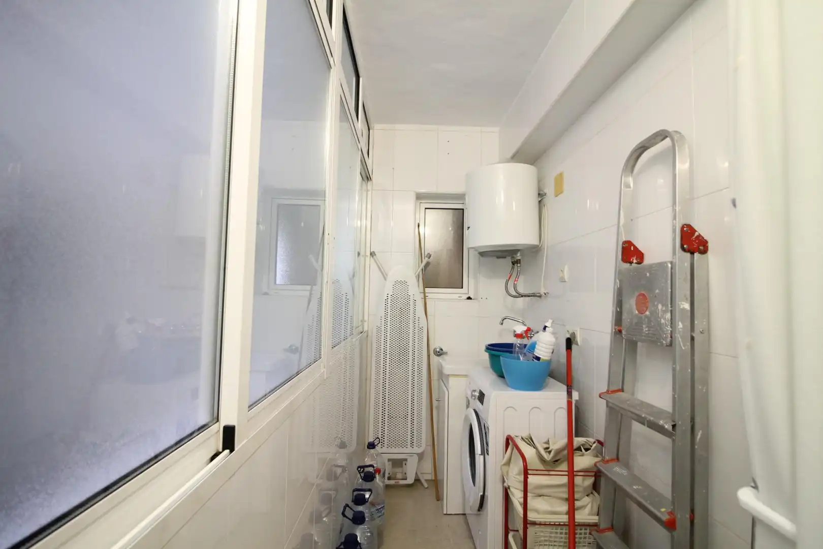 Baño de Piso de alquiler en Alicante / Alacant con Terraza, Amueblado y Balcón