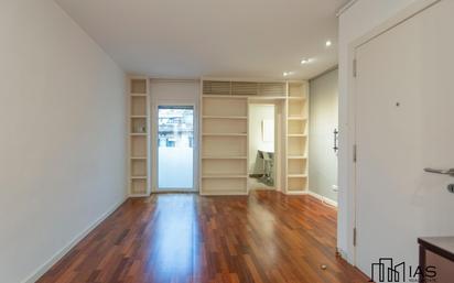 Flat for sale in  Barcelona Capital  with Air Conditioner, Heating and Terrace