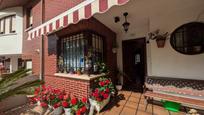 Garten von Einfamilien-Reihenhaus zum verkauf in Los Corrales de Buelna  mit Terrasse