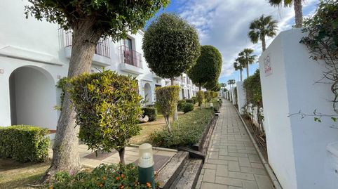 Foto 3 de Casa adosada de lloguer a La Alcaidesa, Cádiz