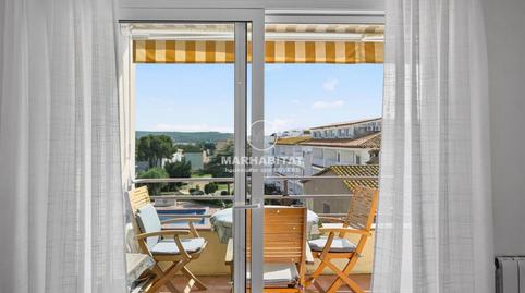 Foto 2 de Piso en venta en Avenida Ave María, 36, Nucli Antic, L'Escala