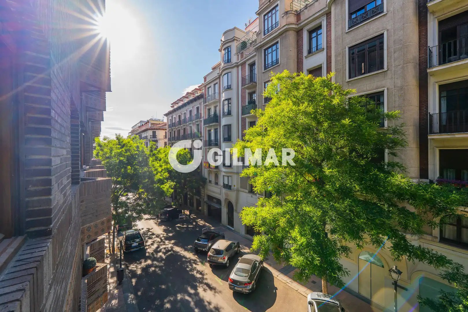 Vista exterior de Pis en venda en Barrio de Salamanca