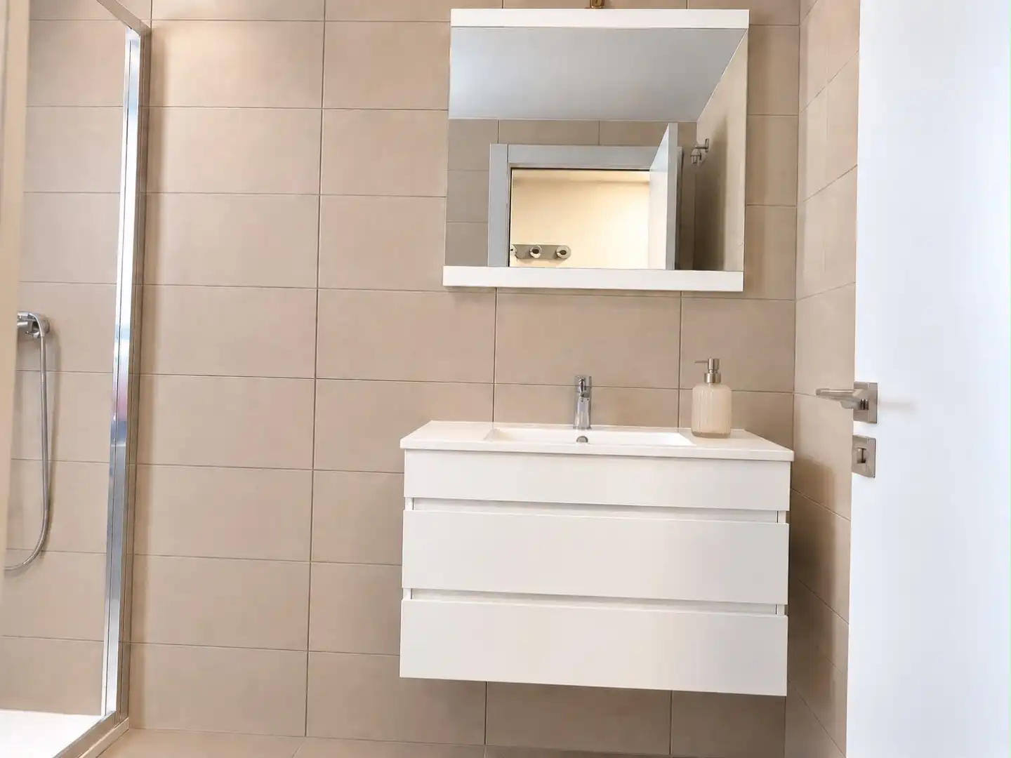 Badezimmer von Maisonette zum Verkauf in Ourense Capital  mit Klimaanlage, Terrasse und Balkon