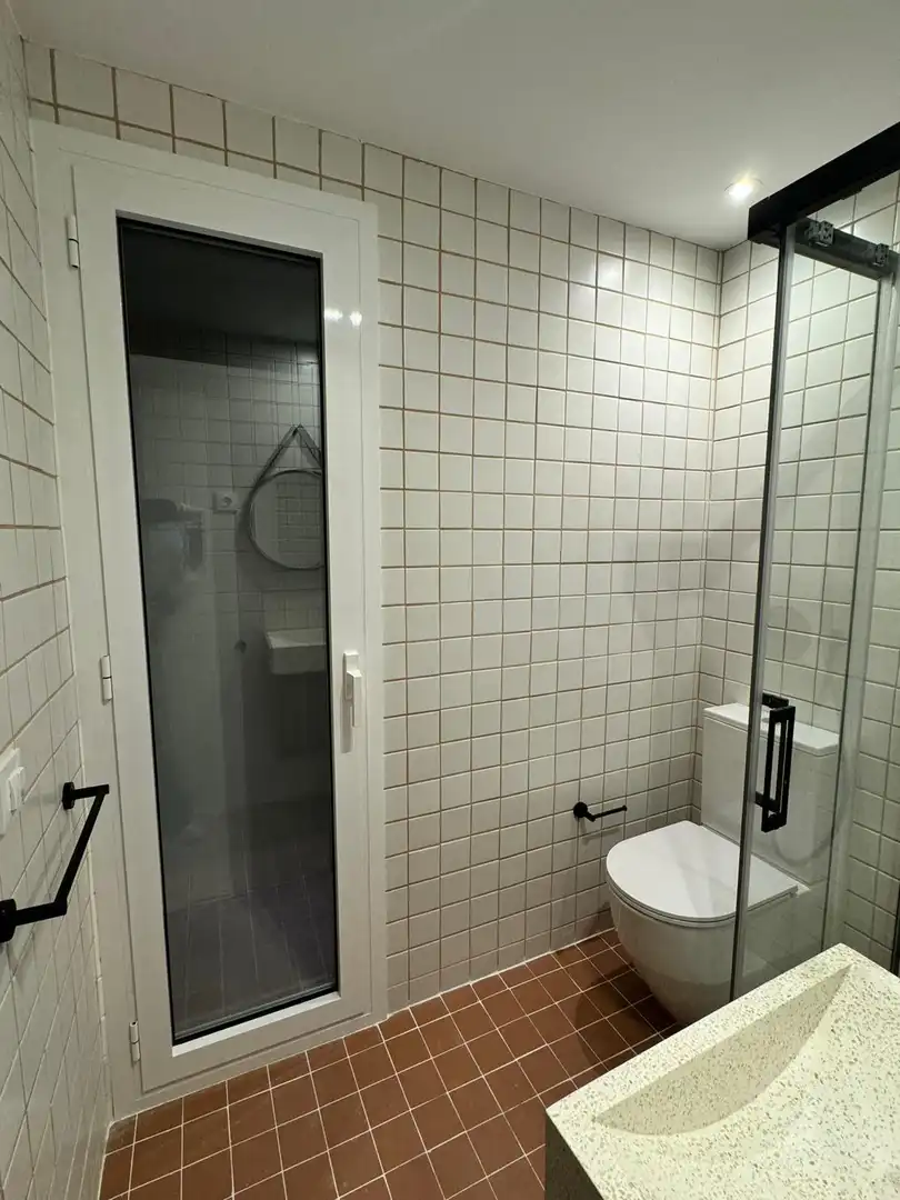 Baño de Piso de alquiler en Barcelona con Calefacción