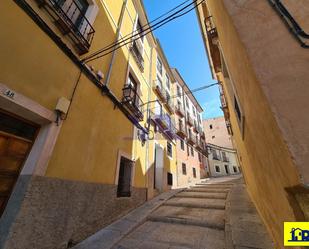 Vista exterior de Dúplex de lloguer en Cuenca Capital amb Calefacció, Traster i Forn