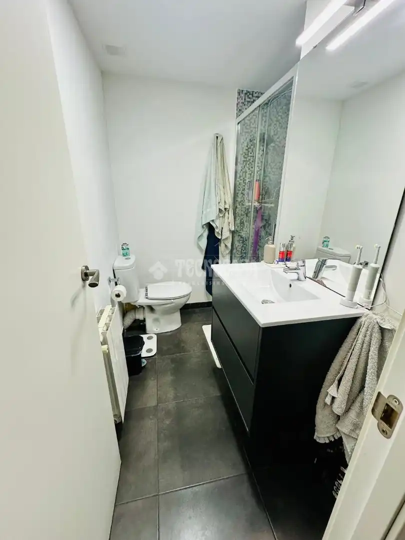 Baño de Piso en venta en Barcelona con Aire acondicionado, Calefacción y Balcón