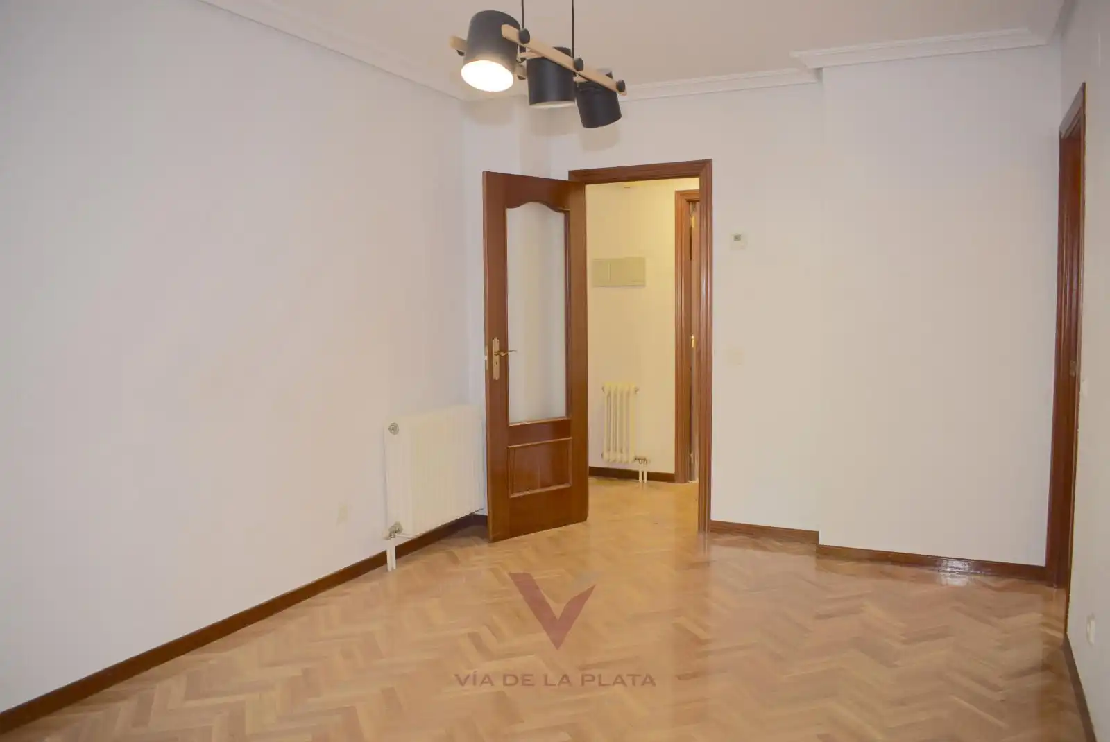 Bedroom of Flat for rent in Salamanca  with Heating, Oven and Washing machine