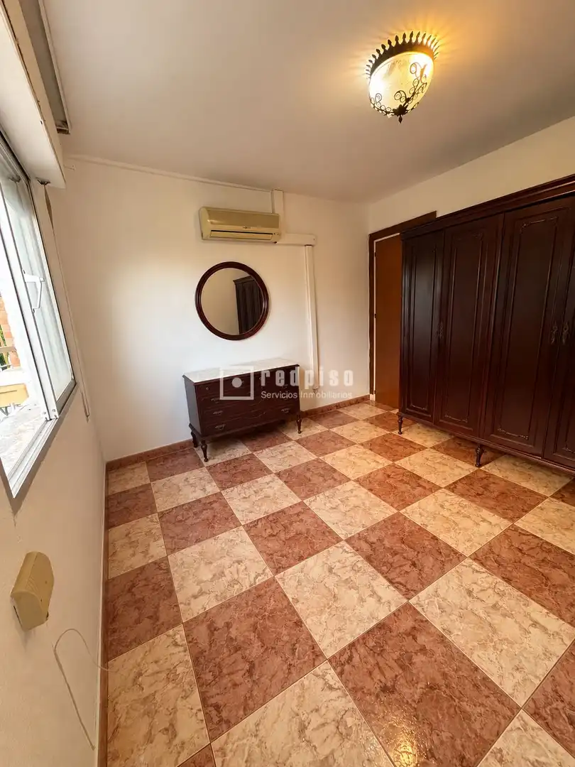 Bedroom of Flat for sale in Carretera de Cádiz