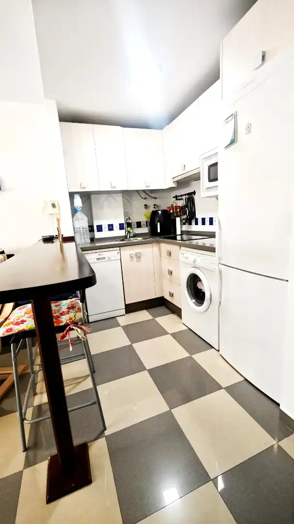Cocina de Piso en venta en Roquetas de Mar con Aire acondicionado, Terraza y Amueblado