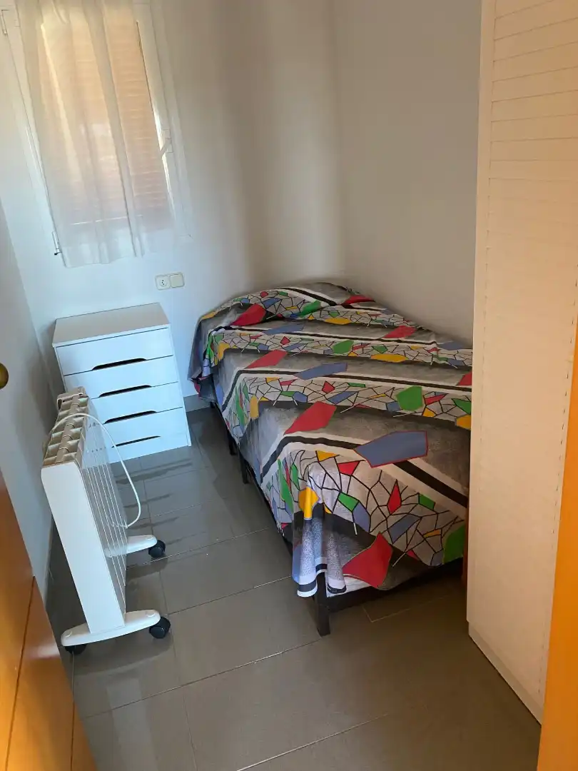 Schlafzimmer von Wohnung zum Verkauf in Palamós mit Heizung, Terrasse und Möbliert