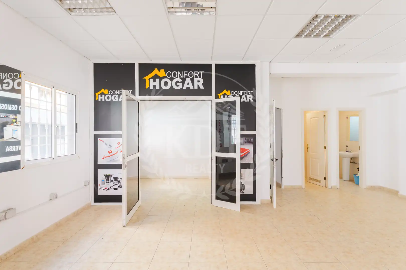 Local en venta en Santa Cruz de Tenerife con Aire acondicionado, Parquet y Alarma