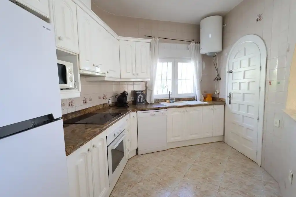 Villa zur Miete in Orihuela Costa, imagen 13