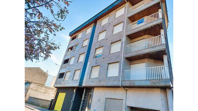 Piso en Venta en ELOI RODRIGUEZ BARRIOS,Nº41,PL.3,PT.IZDA, 41 en O Barco de Valdeorras