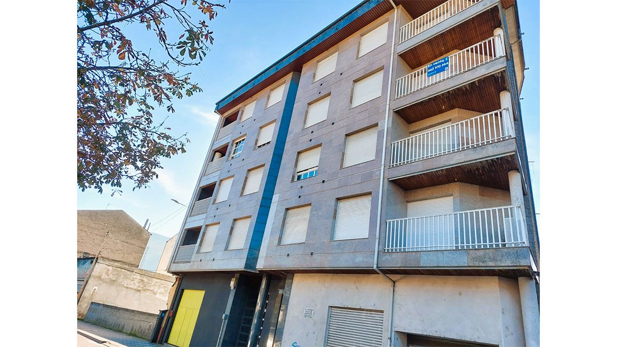 Pis en venda a ELOI RODRIGUEZ BARRIOS,Nº41,PL.3,PT.IZDA, 41, O Barco de Valdeorras