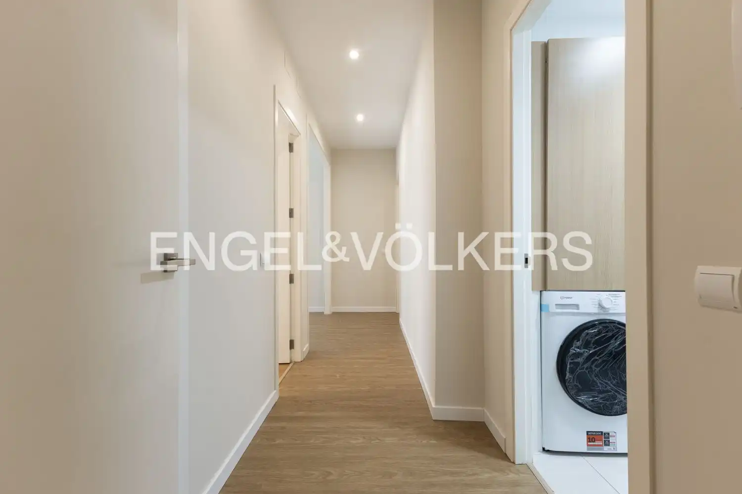 Piso de alquiler en Valencia con Aire acondicionado, Calefacción y Parquet