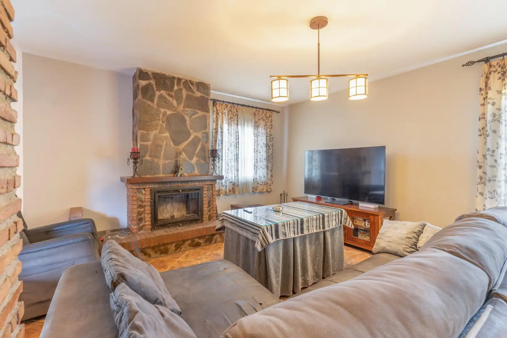 Sala de estar de Casa o chalet en venta en Madrid con Aire acondicionado, Calefacción y Jardín privado