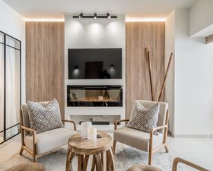 Sala d'estar de Apartament en venda en Marbella amb Aire condicionat, Terrassa i Piscina